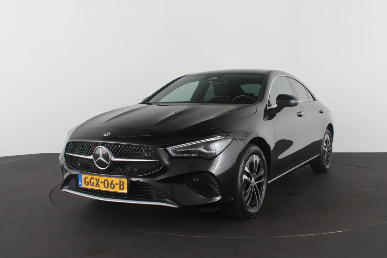 Mercedes-Benz CLA 250 10