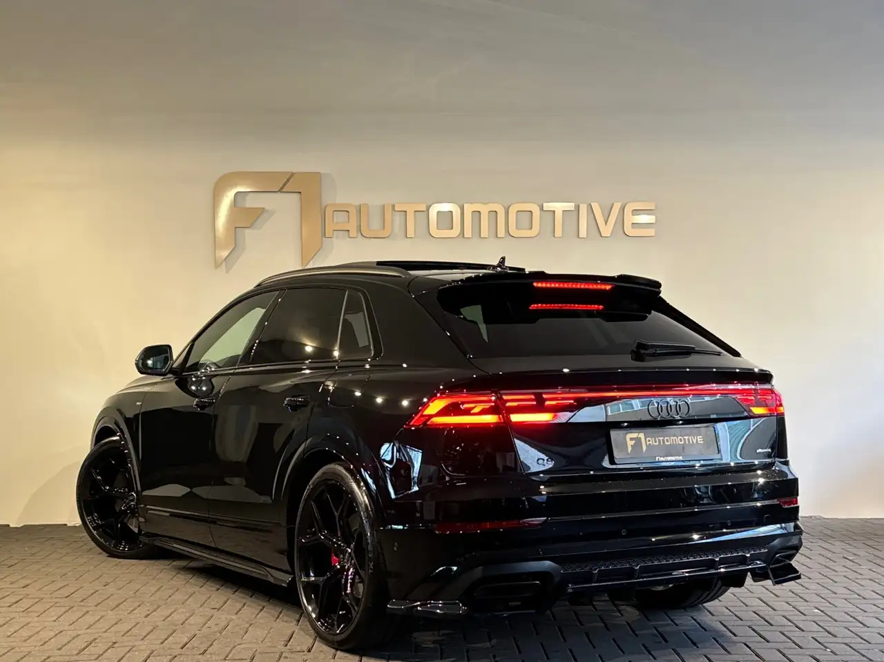 Audi Q8 60 8