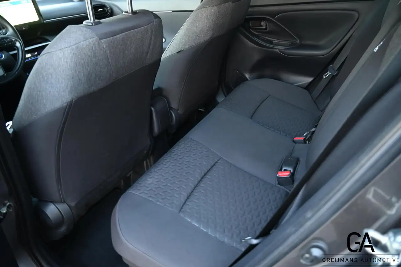 Toyota Yaris 7