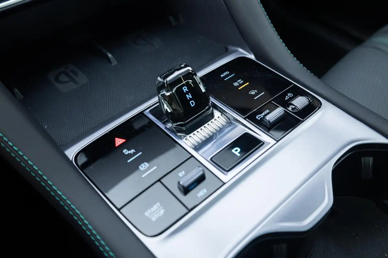 BYD Seal 11
