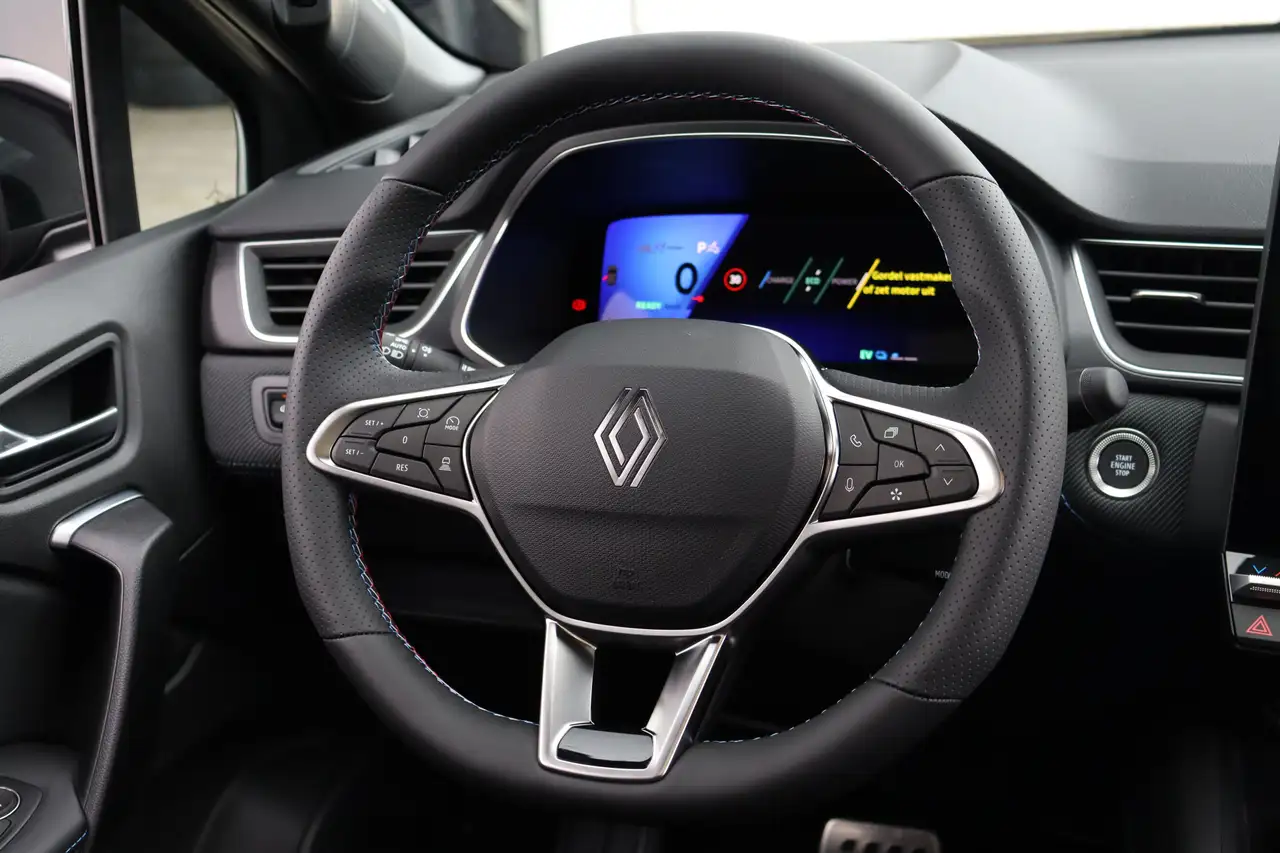 Renault Symbioz 6