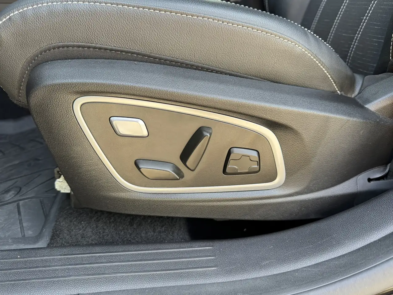 Renault Austral 6
