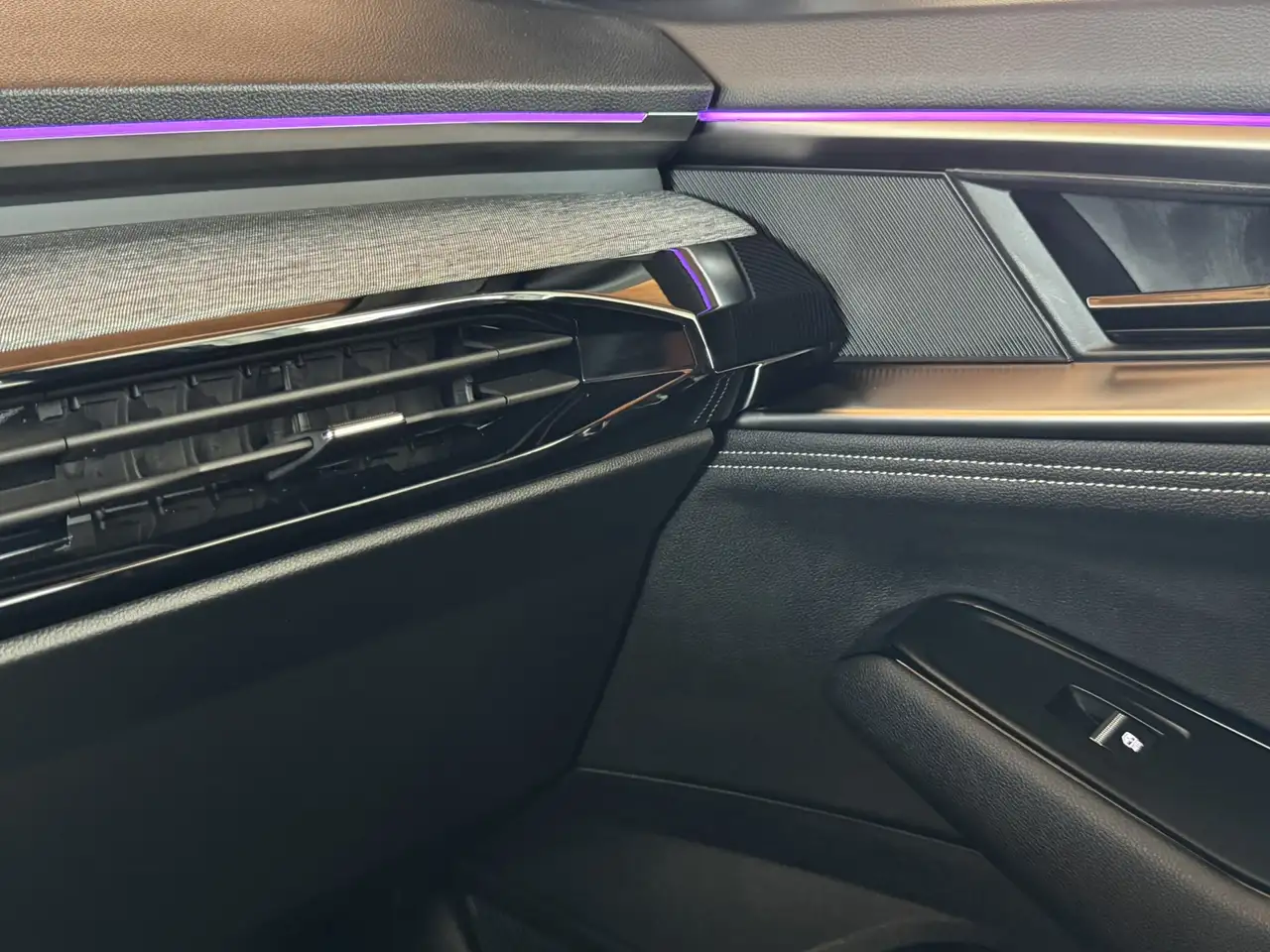 Renault Austral 8