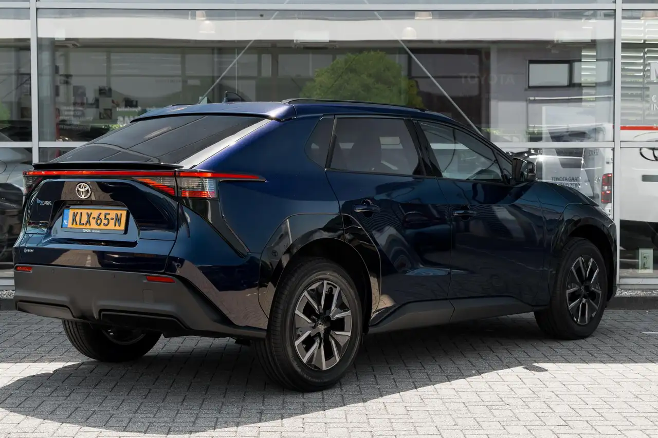 Toyota bZ4X 2