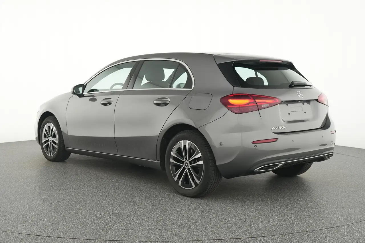 Mercedes-Benz A 250 4