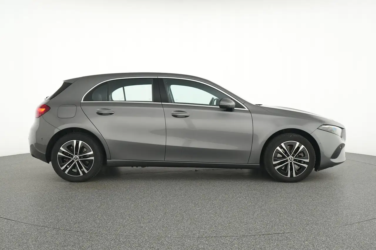 Mercedes-Benz A 250 10