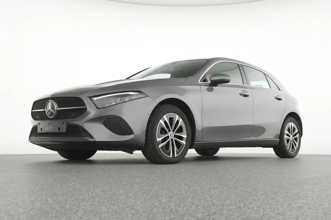 Mercedes-Benz A 250 11
