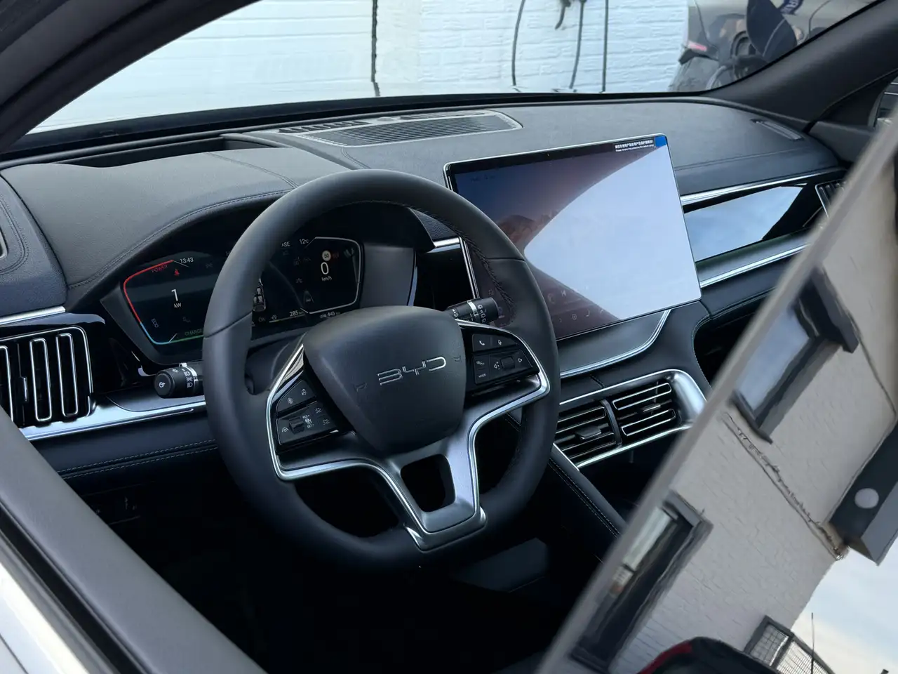 BYD Seal 8