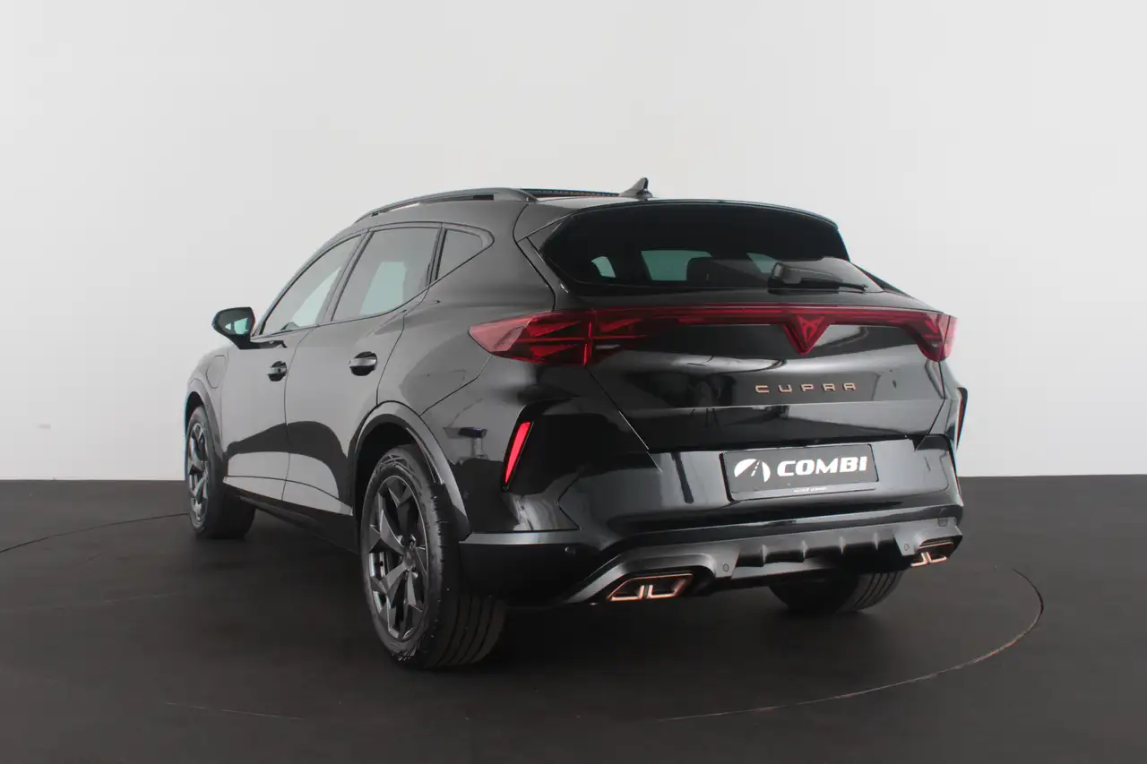 Cupra Formentor 5