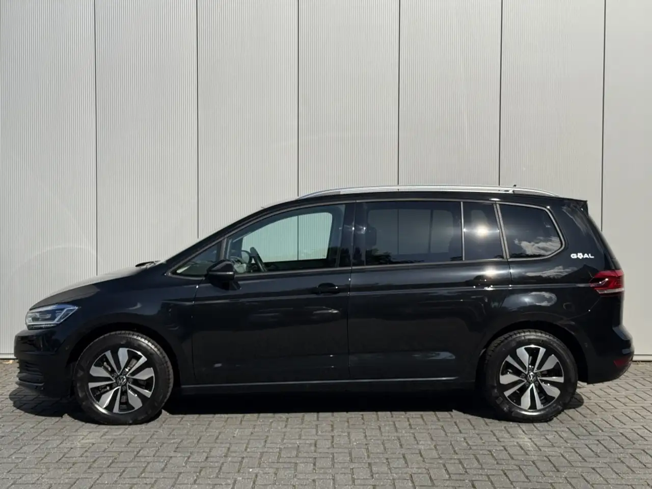 Volkswagen Tiguan 8