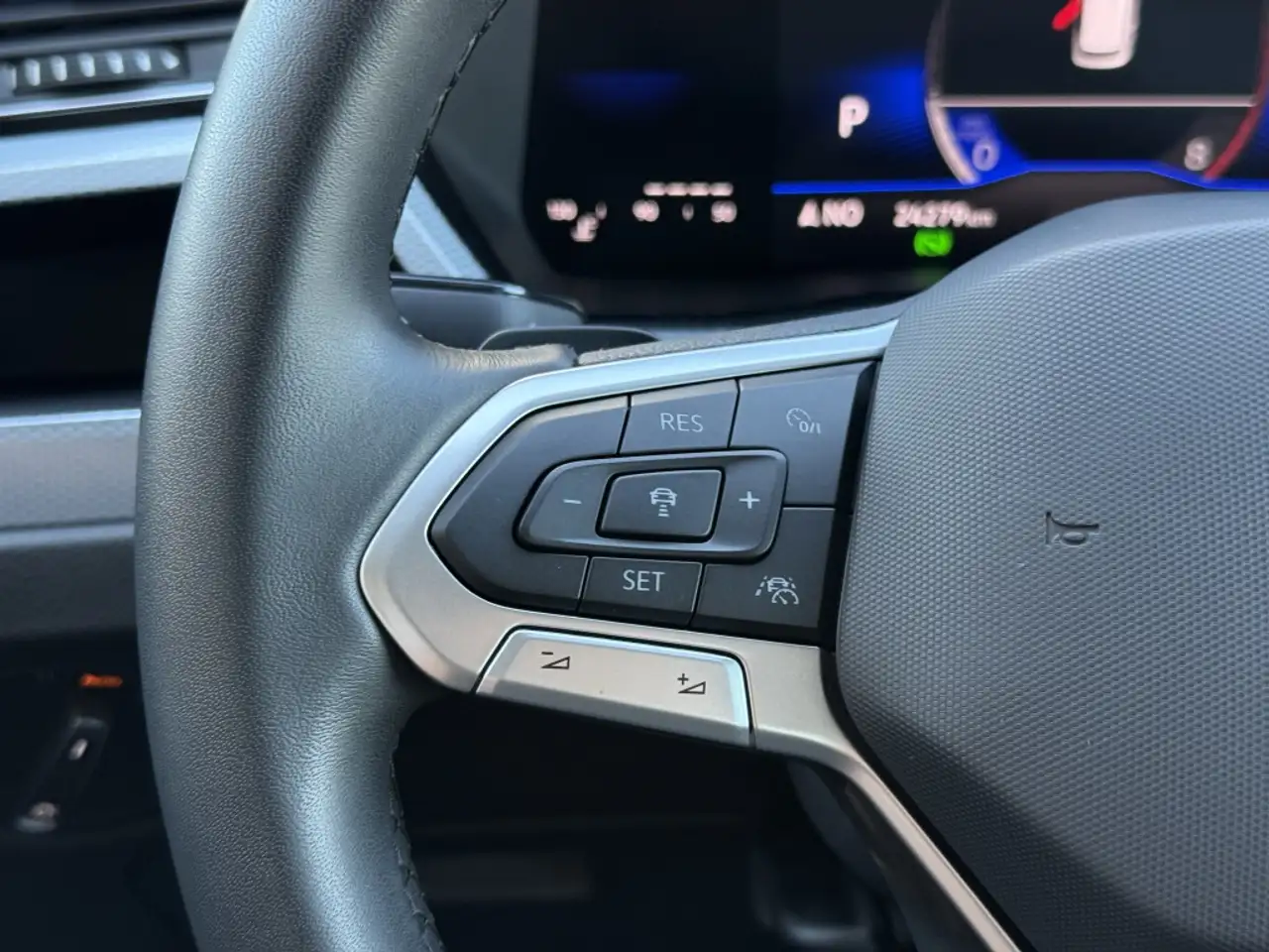 Volkswagen Tiguan 12