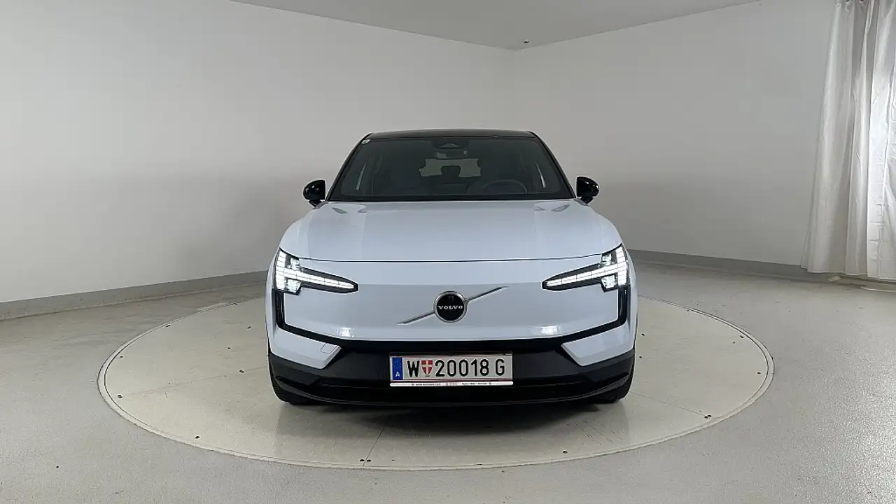 Volvo EX30 2