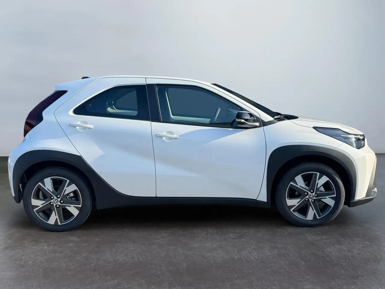Toyota Aygo X 6