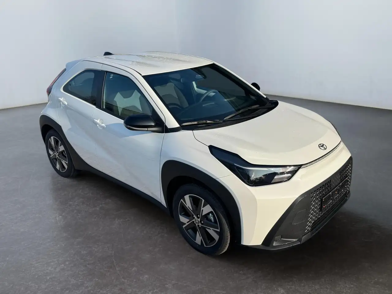 Toyota Aygo X 8