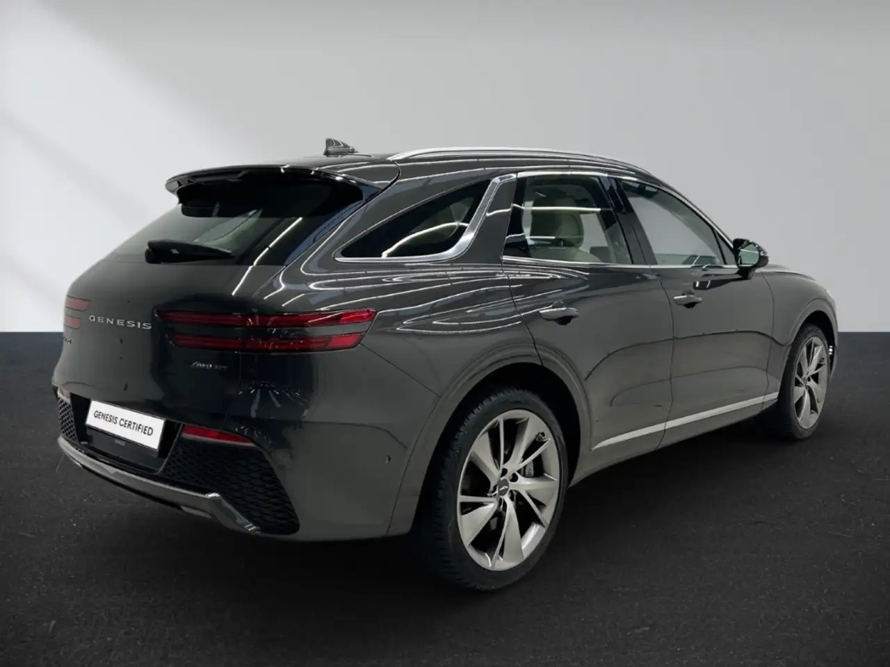 Genesis GV70 5