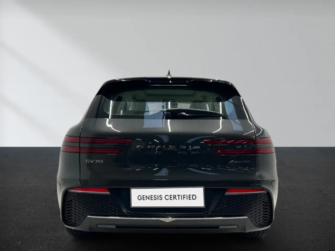 Genesis GV70 6