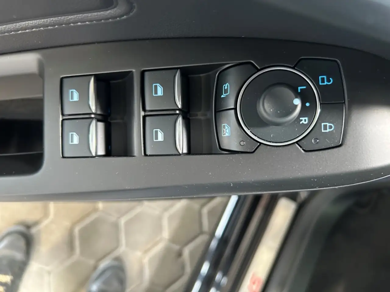 Ford Focus 11