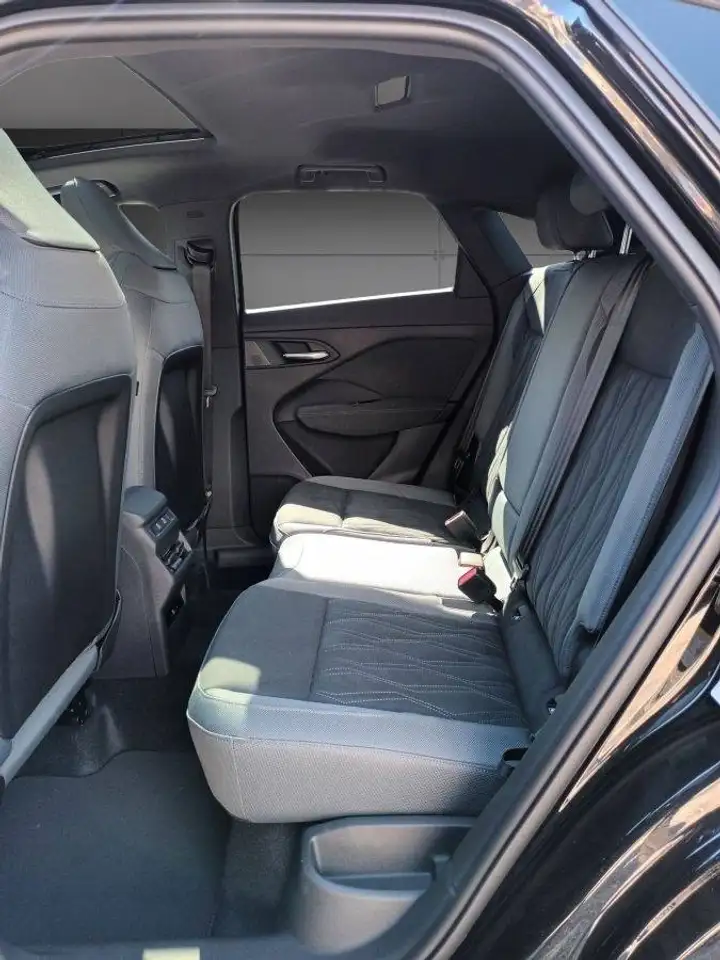 Audi Q3 12