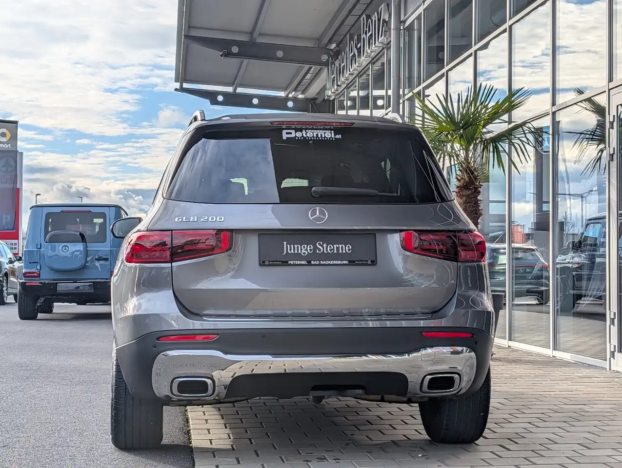 Mercedes-Benz GLB 200 5