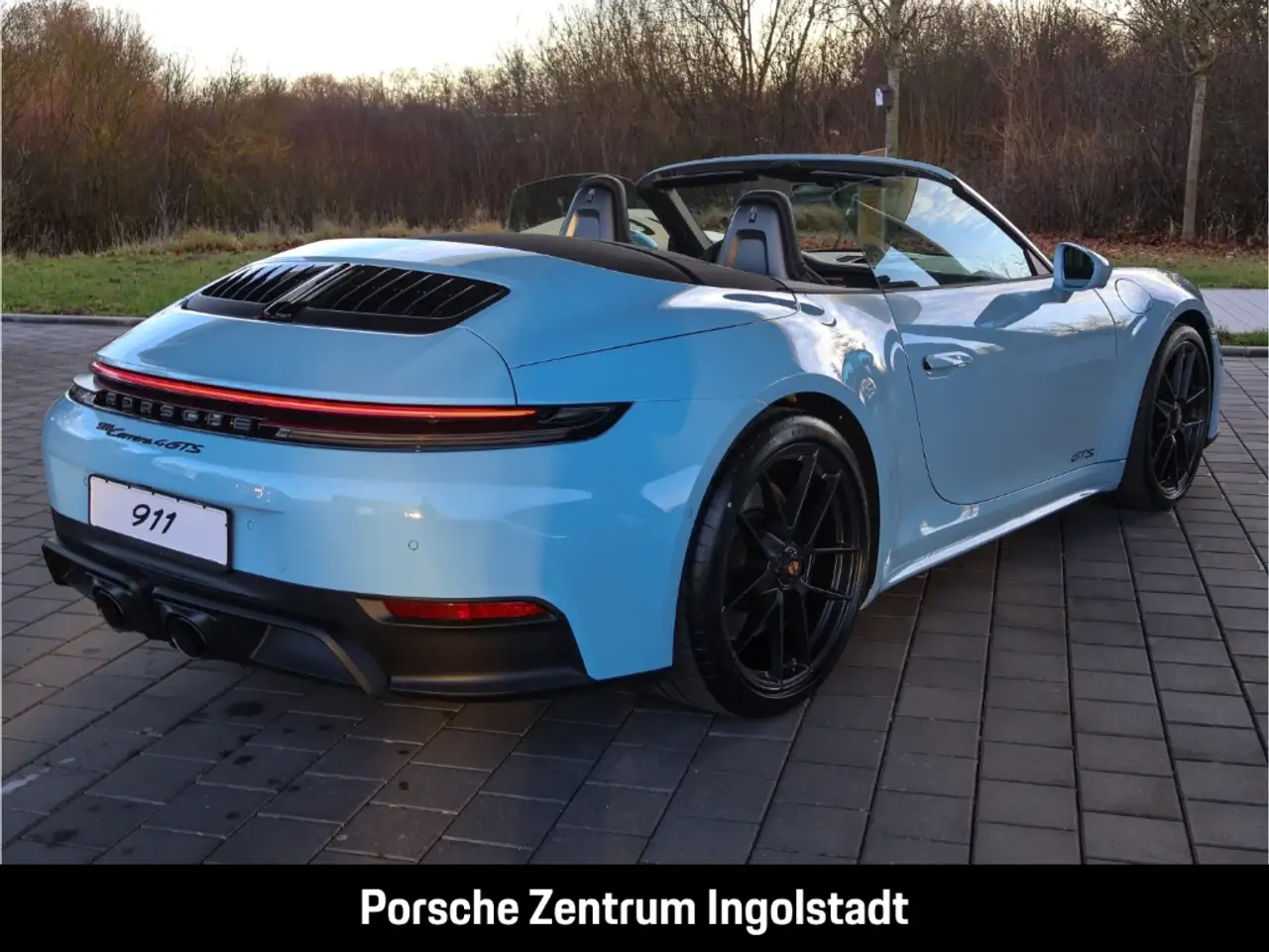 Porsche 992 911 10