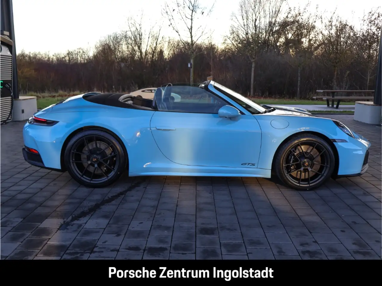 Porsche 992 911 11