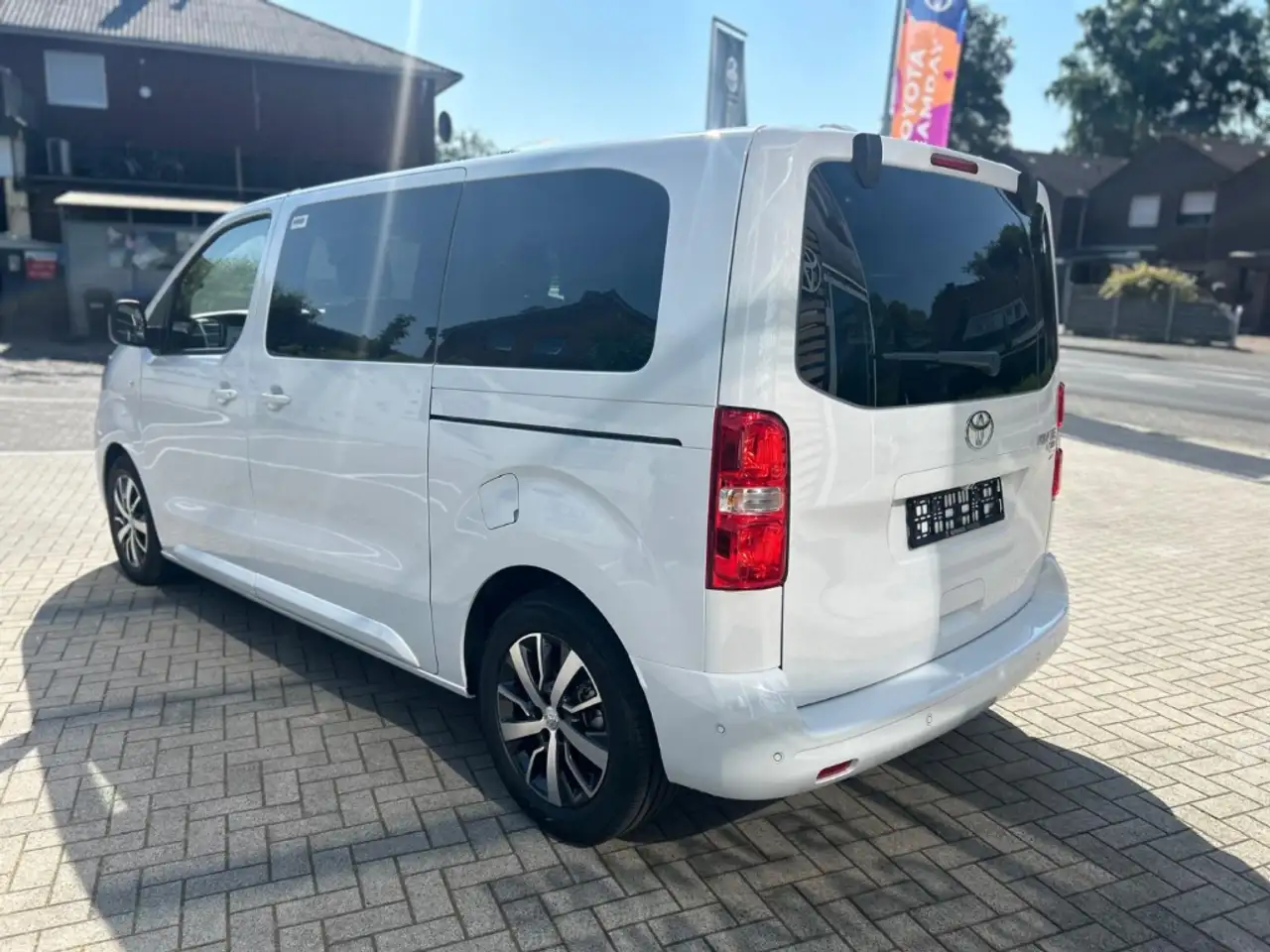 Toyota Proace 5