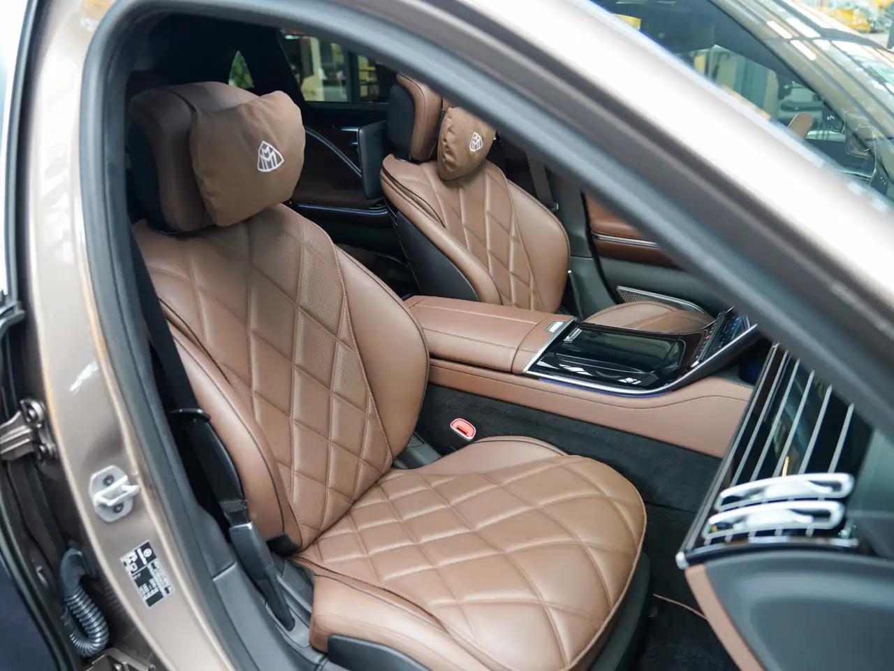 Mercedes-Benz S 680 12