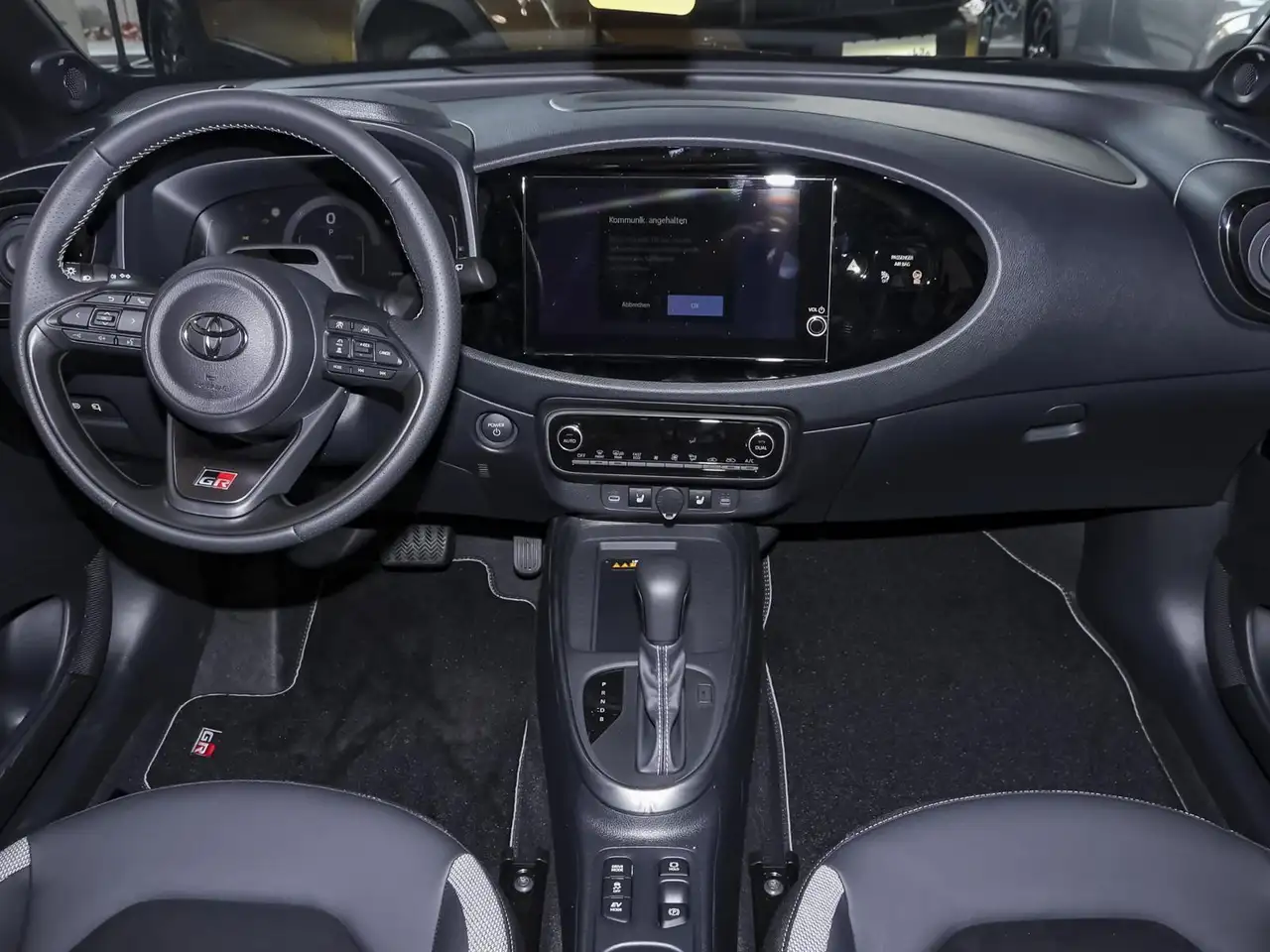 Toyota Aygo X 8