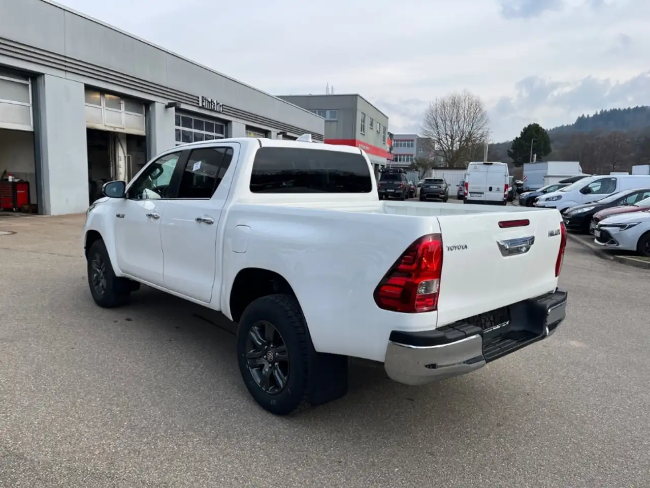 Toyota Hilux 5