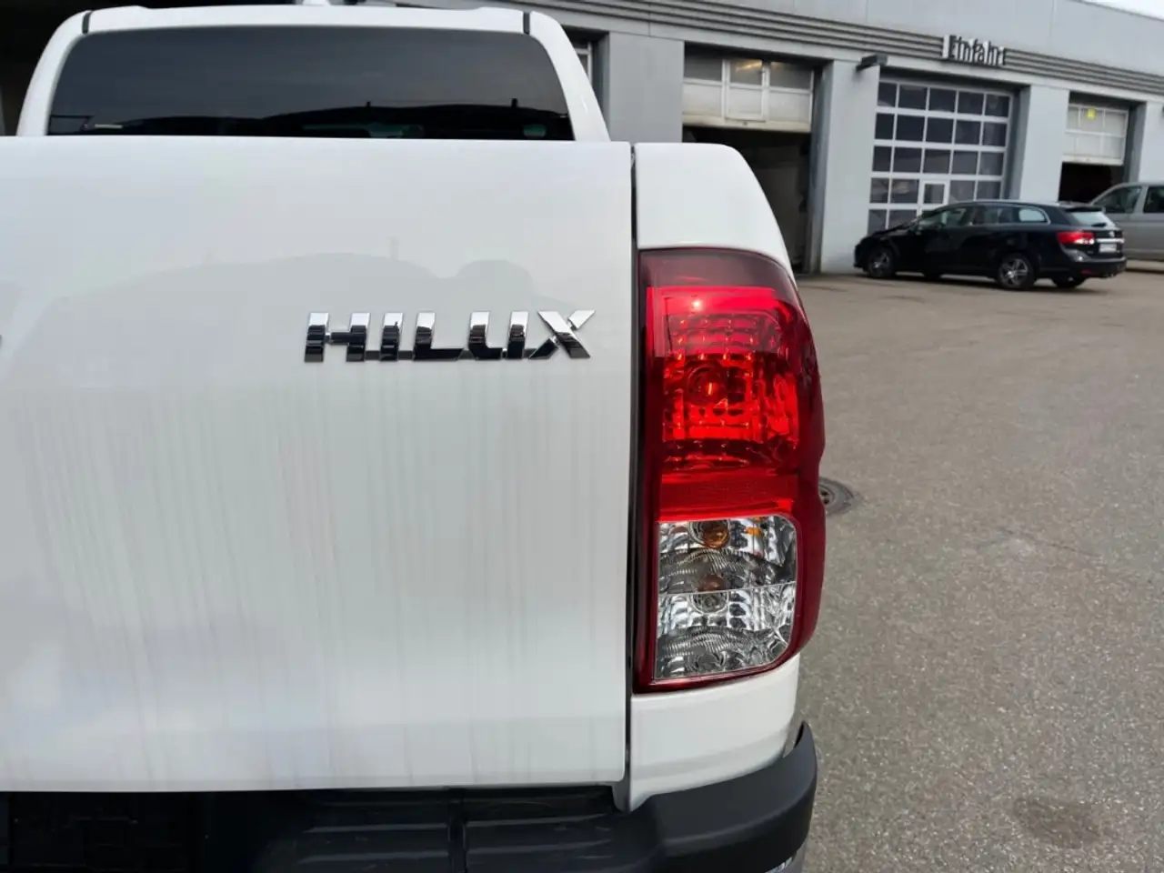 Toyota Hilux 10