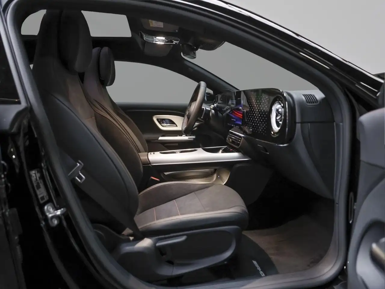 Mercedes-Benz CLA 250 4