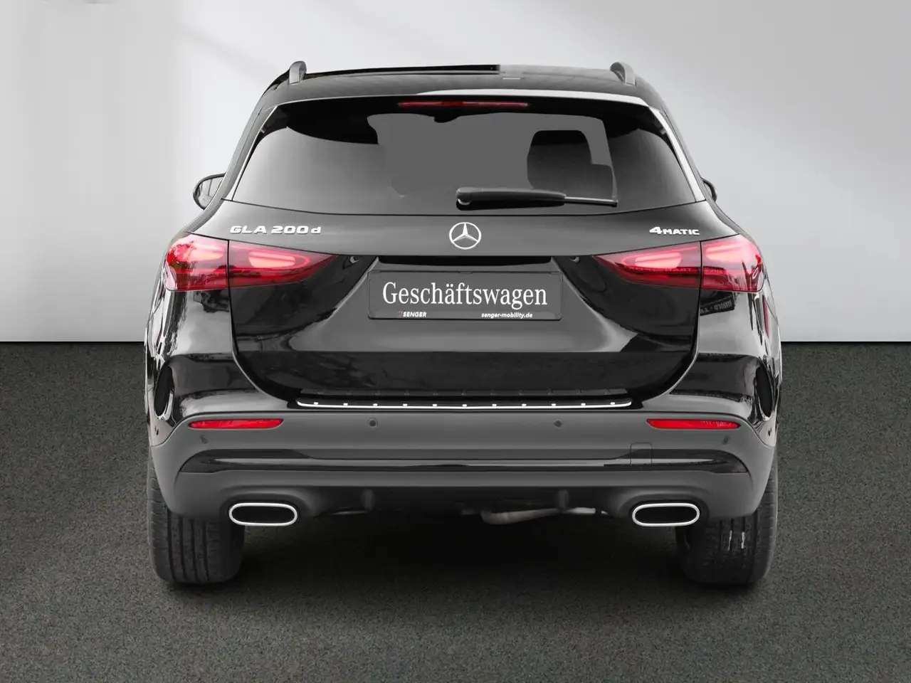 Mercedes-Benz GLA 200 5