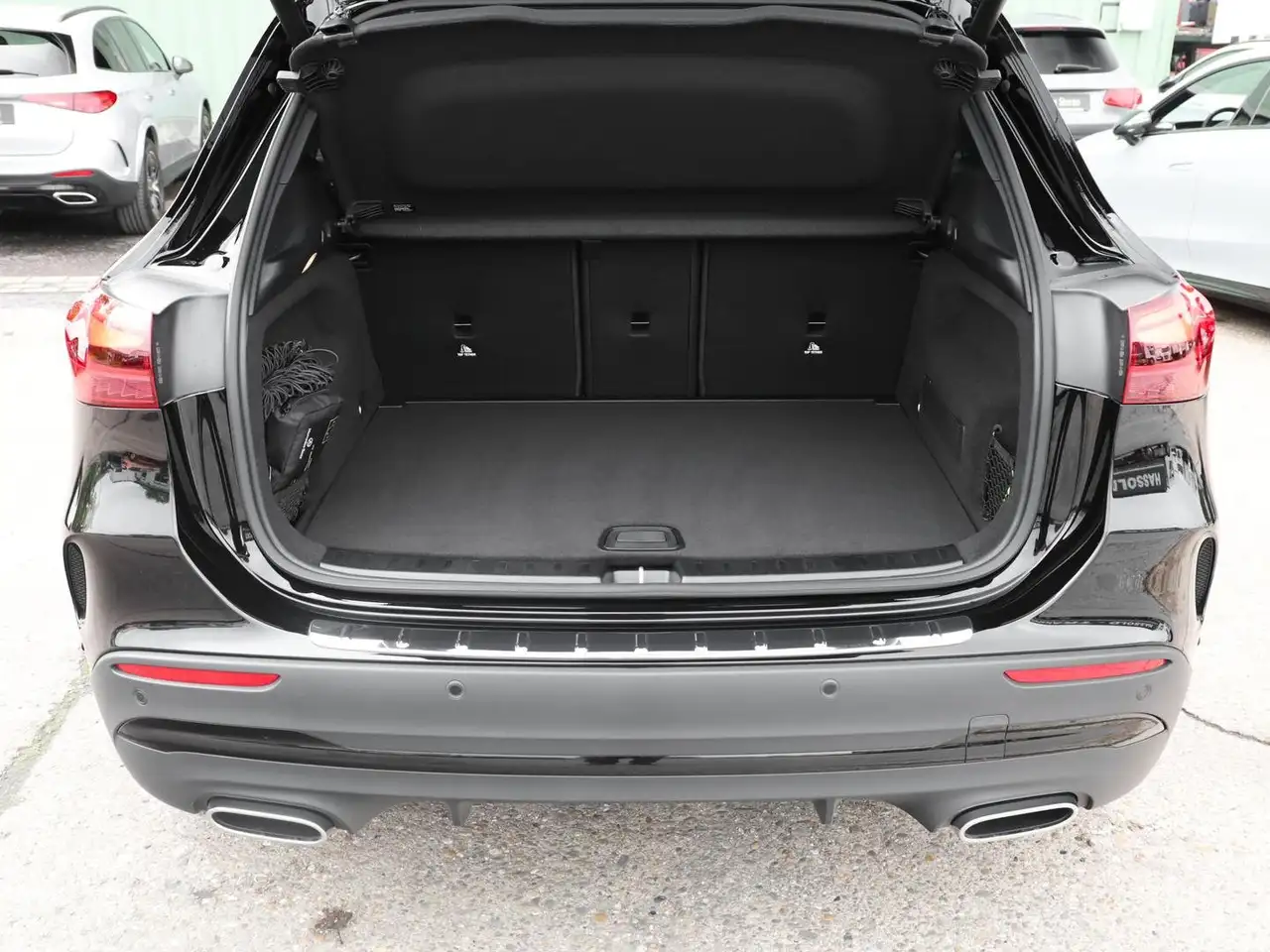 Mercedes-Benz GLA 200 14
