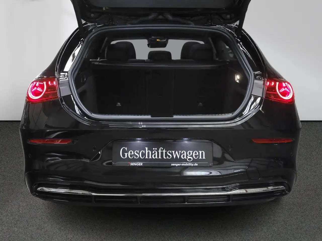 Mercedes-Benz CLA 250 8