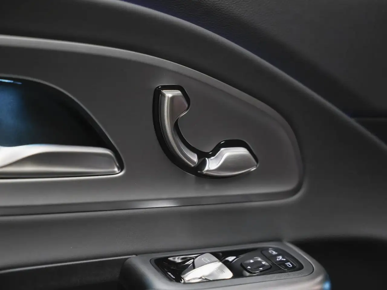 Mercedes-Benz CLA 250 15