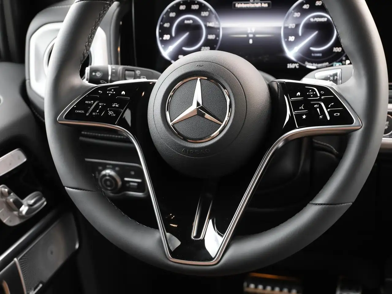 Mercedes-Benz G 580 16