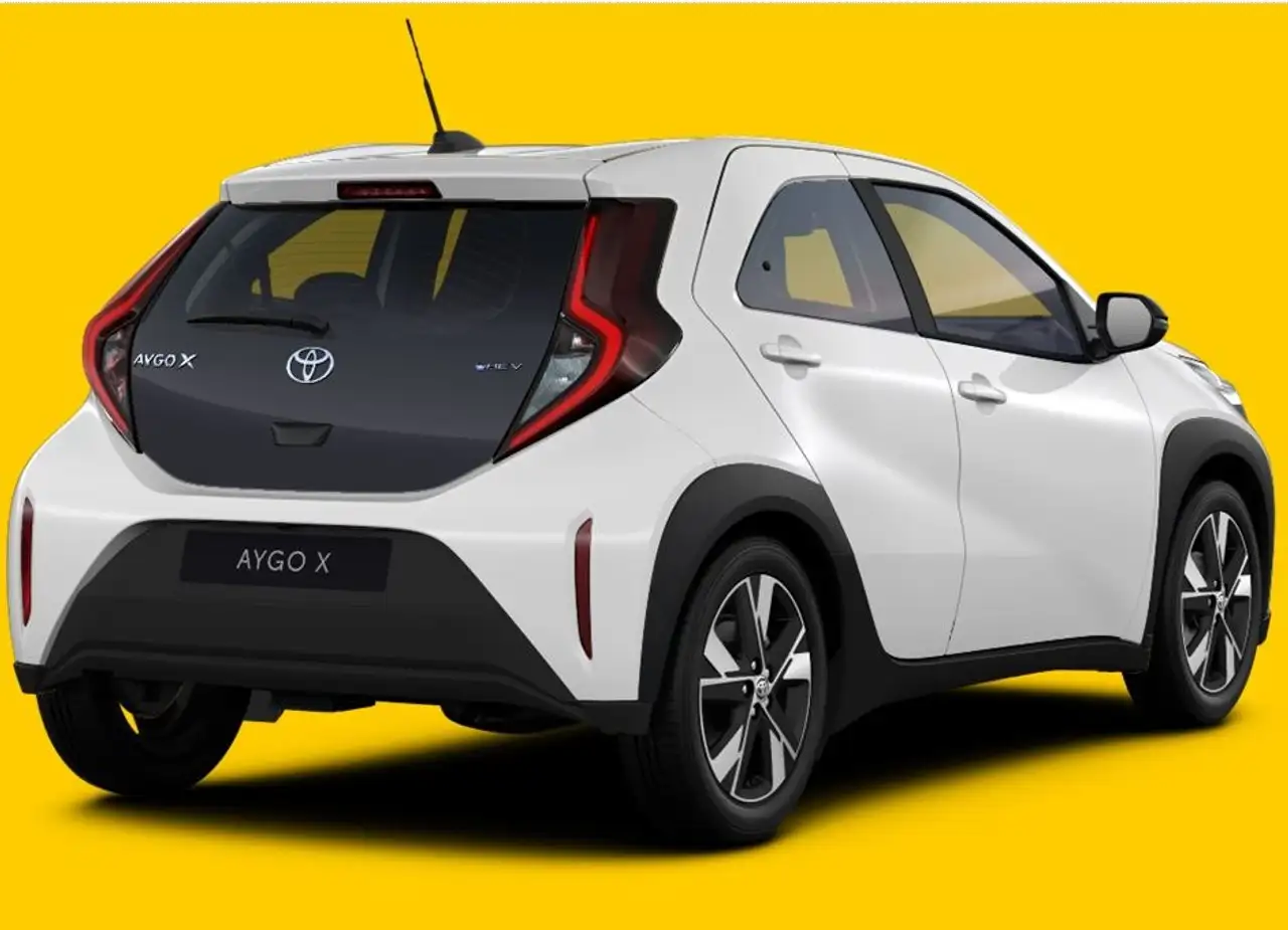 Toyota Aygo X 6