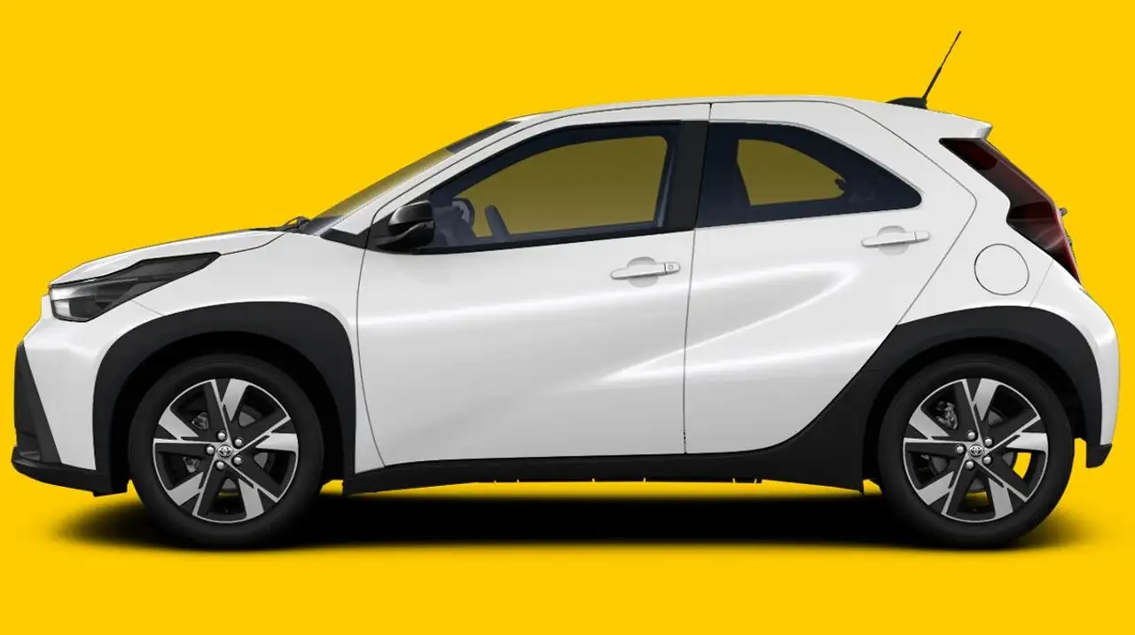 Toyota Aygo X 8