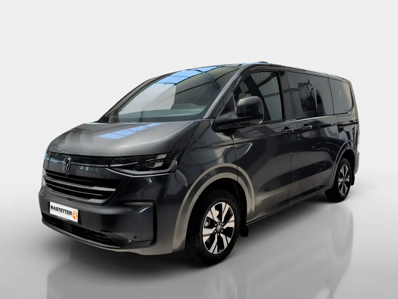Volkswagen T7 Caravelle 2
