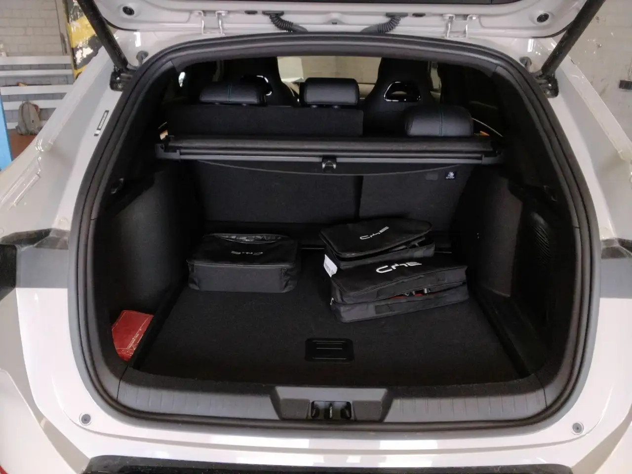 BYD Seal 9