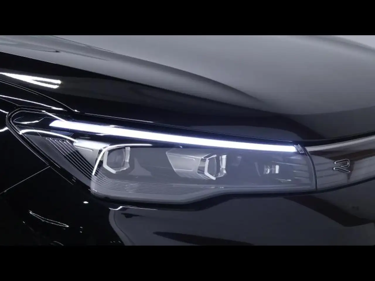Volkswagen Tiguan 7