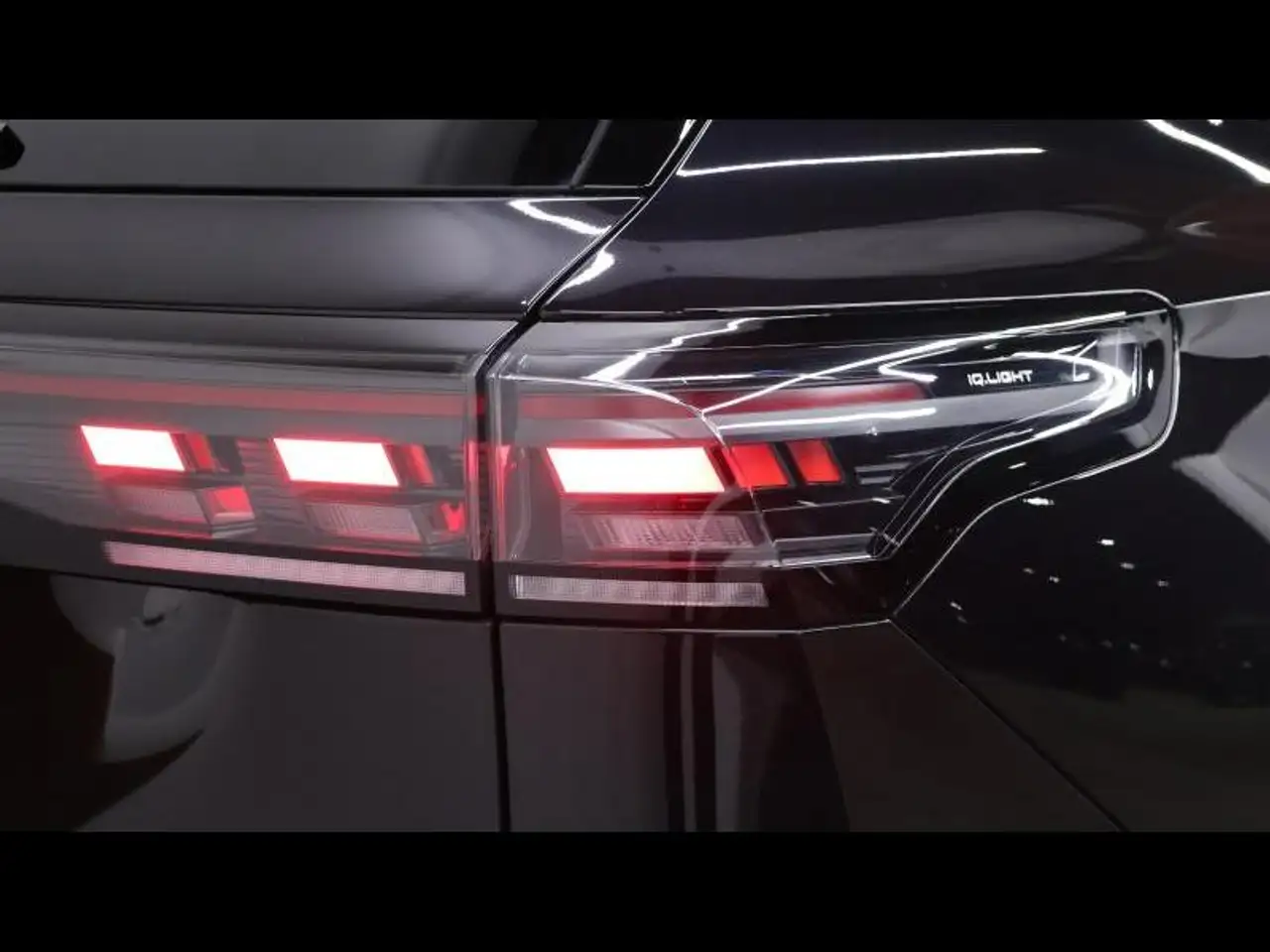 Volkswagen Tiguan 8
