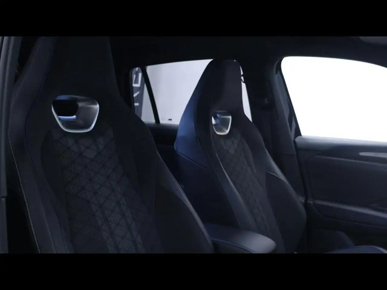 Volkswagen Tiguan 11