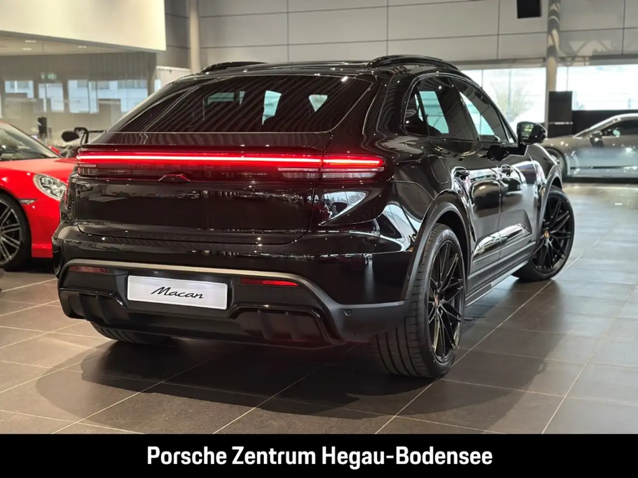Porsche Macan 3