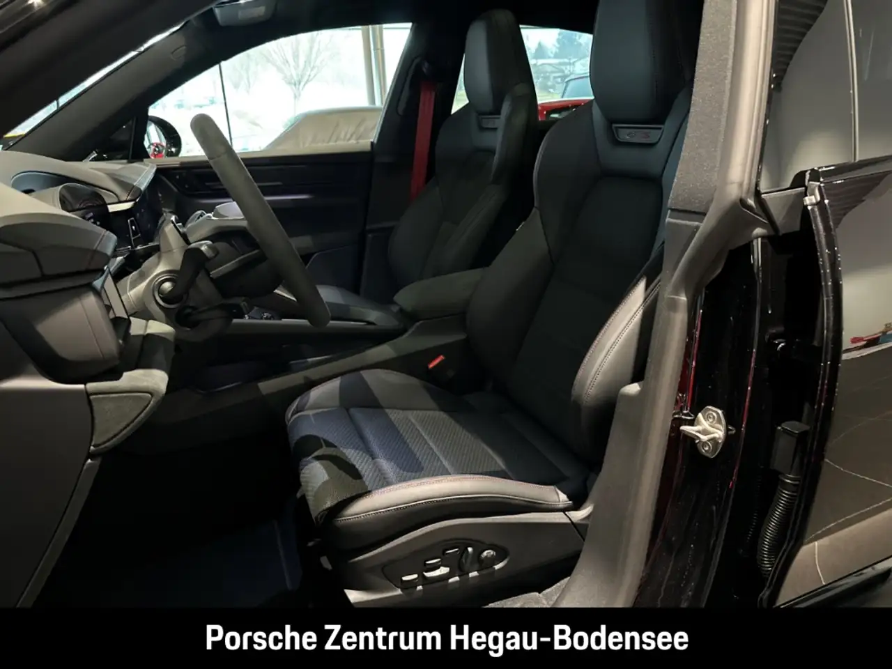 Porsche Macan 7