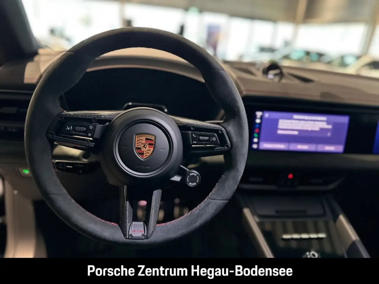 Porsche Macan 8