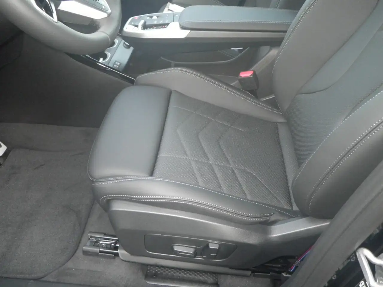 BMW X1 8