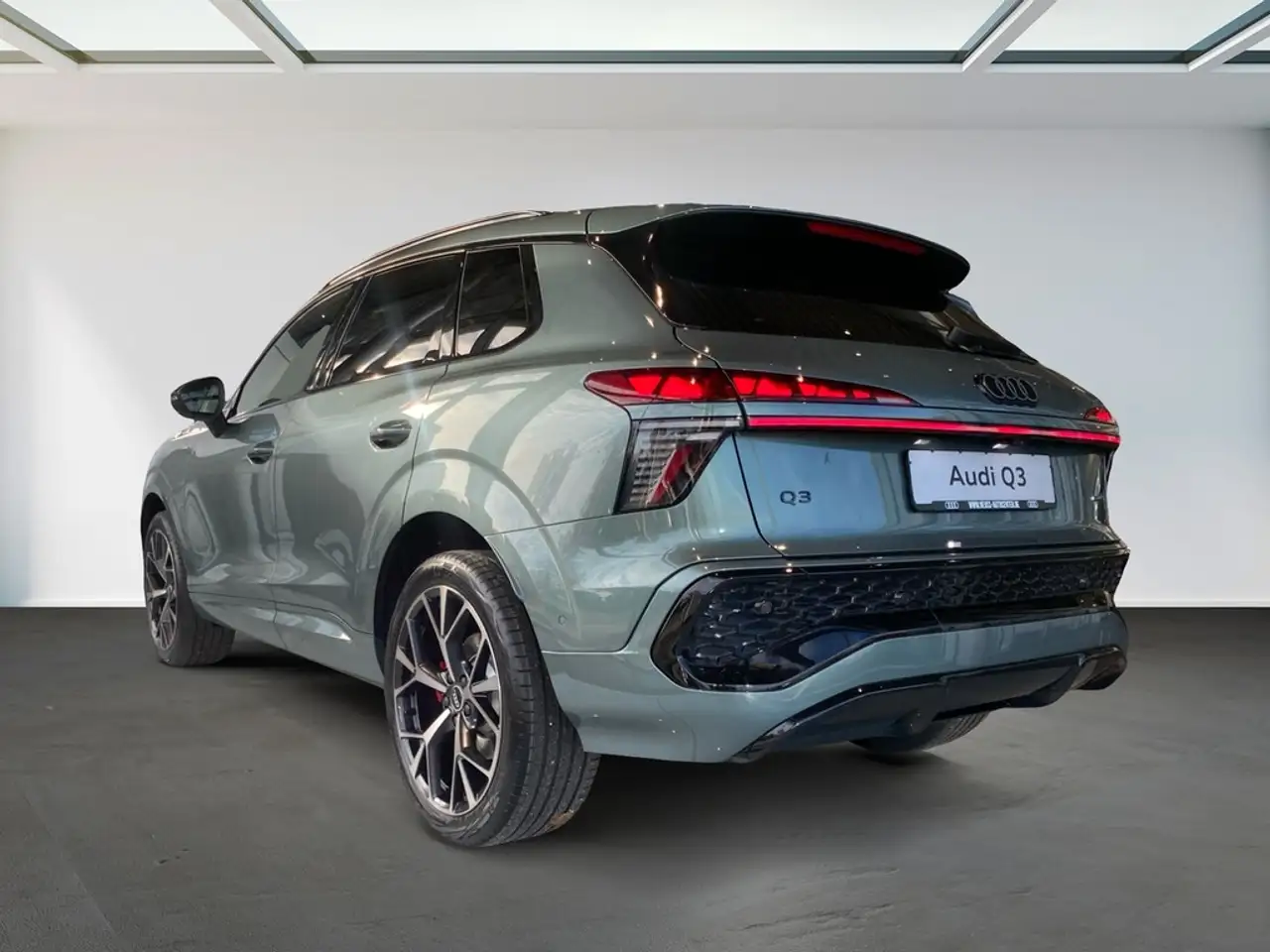 Audi Q3 14