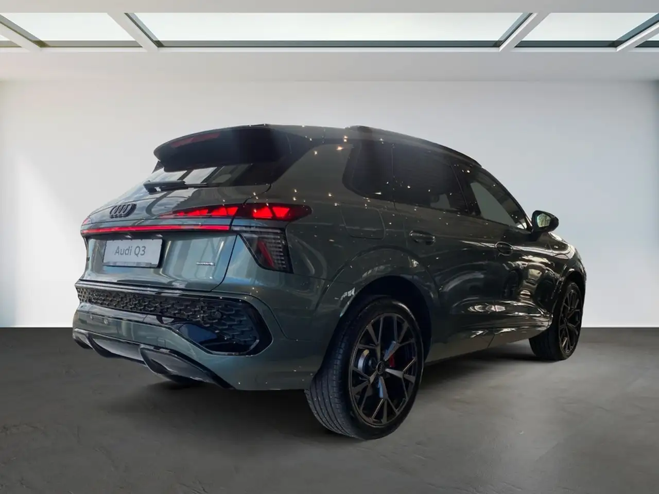 Audi Q3 15
