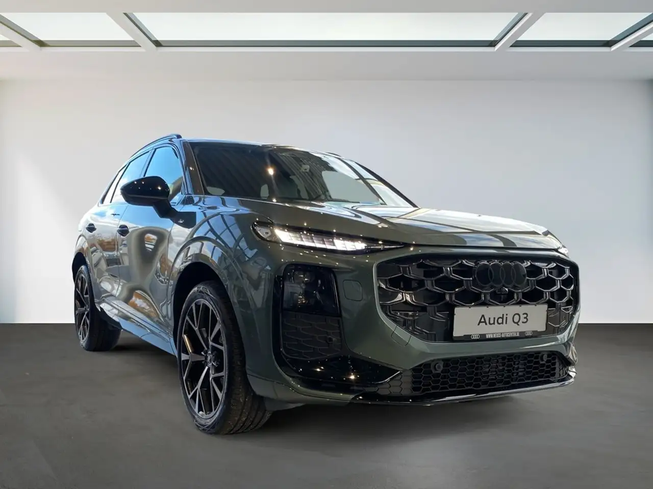 Audi Q3 16